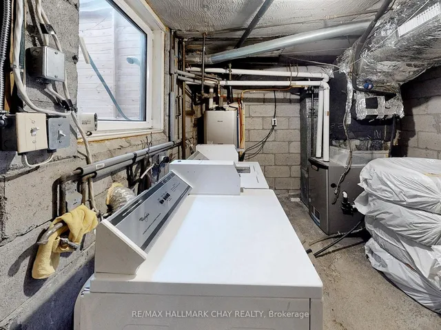 Additional image 40 of 16 Edinborough Crt