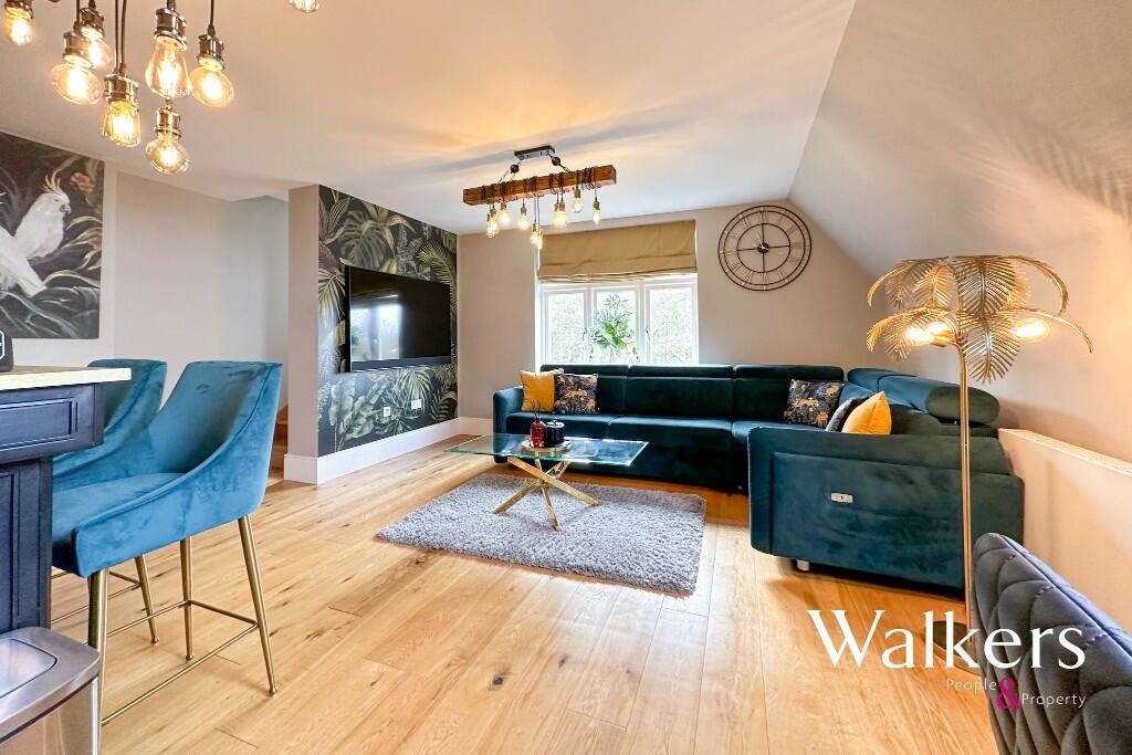 Additional image 4 of Roof Garden Apartment, The Galleries, Brentwood