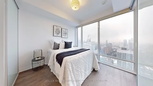 Additional image 10 of 488 University Ave Unit 3307