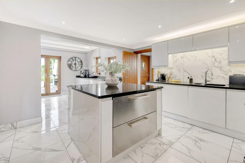 Additional image 2 of Dunmow Road, Great Bardfield, Braintree