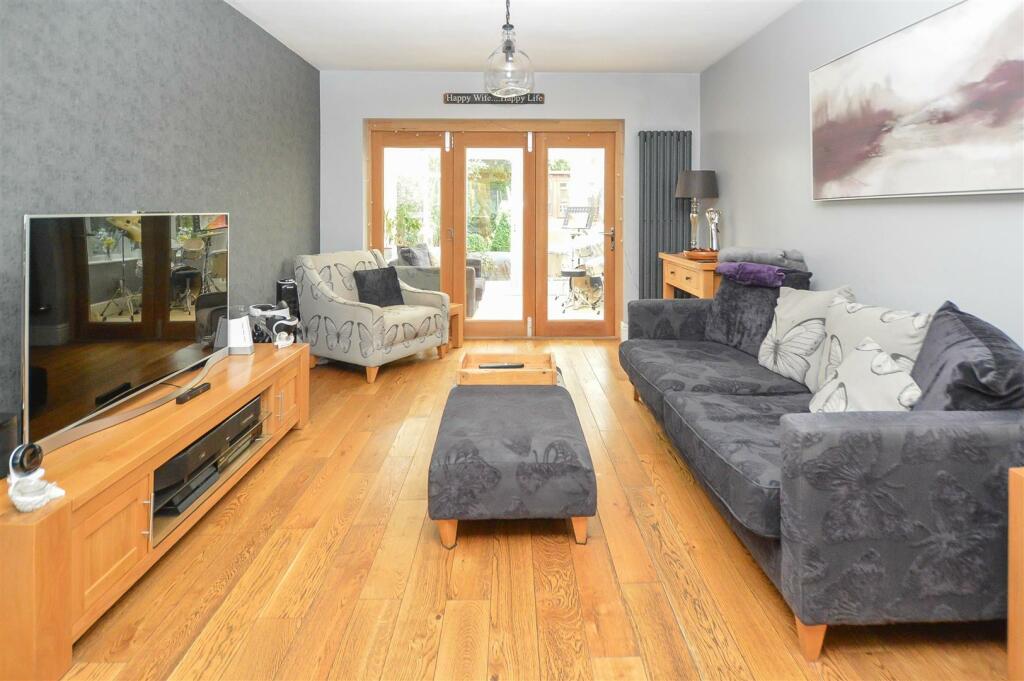 Additional image 6 of Downsland Drive, Brentwood