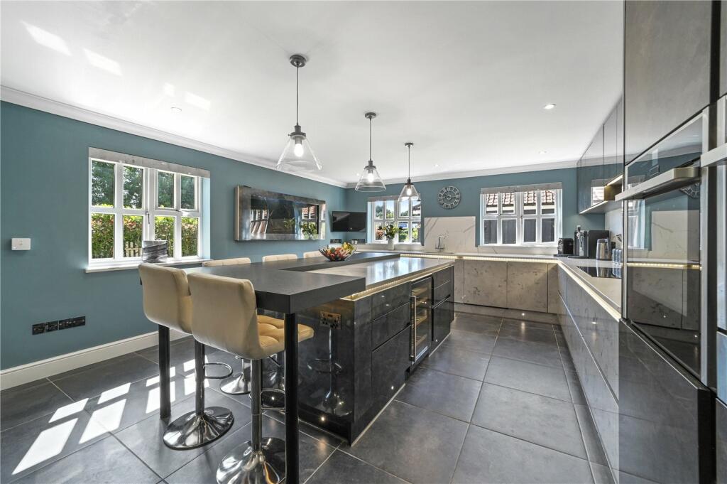 Additional image 9 of Walton Road, Kirby-le-Soken, Frinton-on-Sea, Essex, CO13