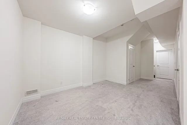 Additional image 31 of 144 Rising Hill Rdge