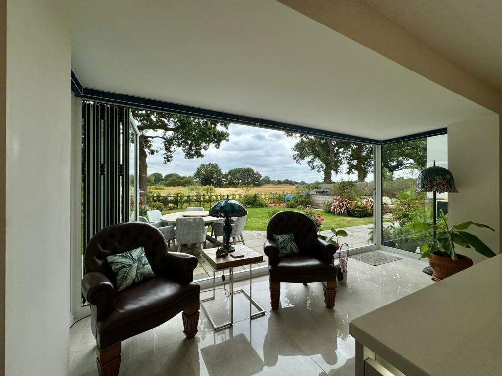 Additional image 12 of Oaklands Stoney Hills, Burnham-On-Crouch