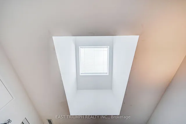 Additional image 30 of 9 Greenbriar Rd Unit 302