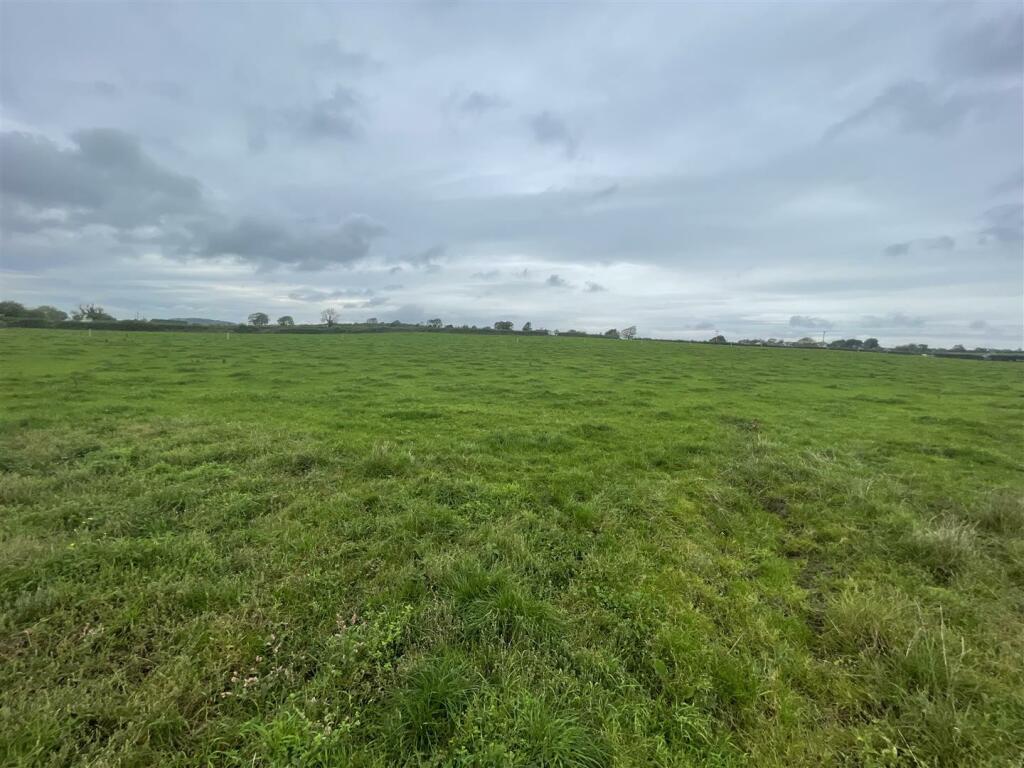 Additional image 4 of Holywell