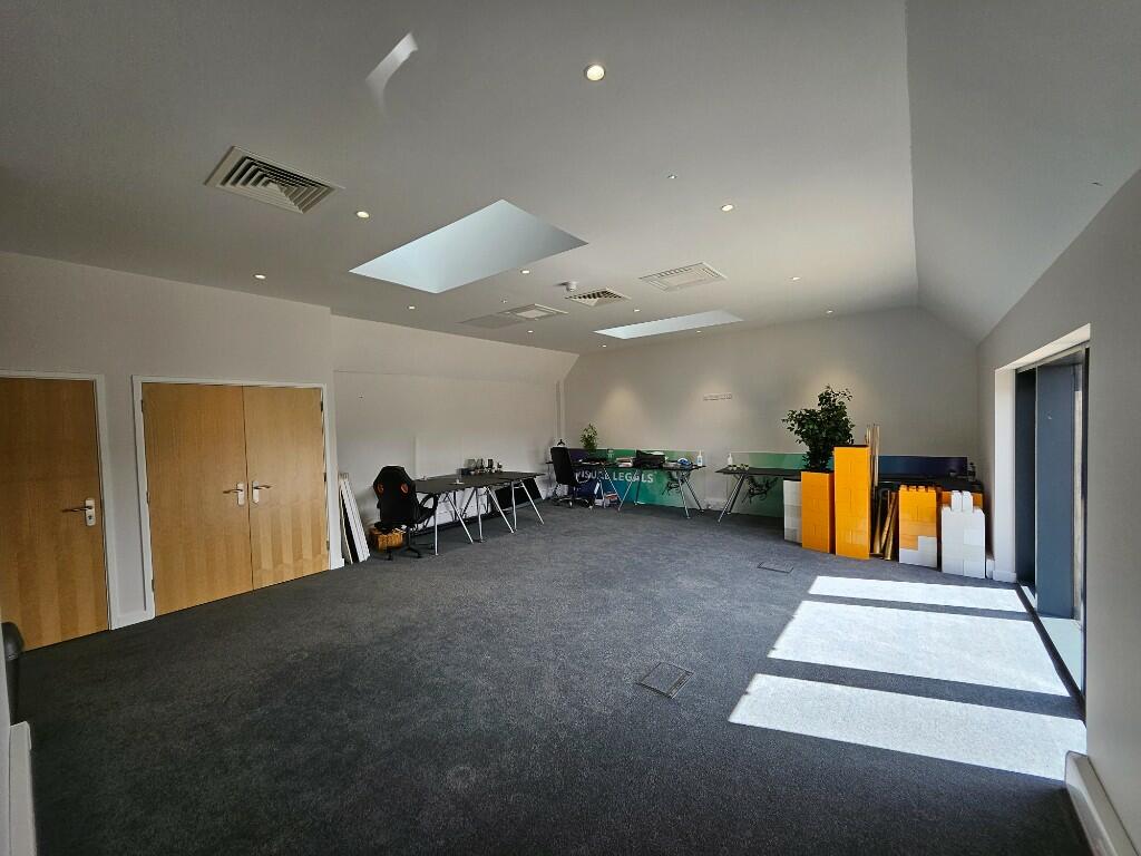 Additional image 11 of Suites 7 & 8 Dairy Barn Mews, Manningtree, Essex, CO11 2BZ