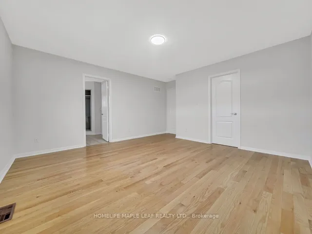 Additional image 20 of 129 Cadillac Cres