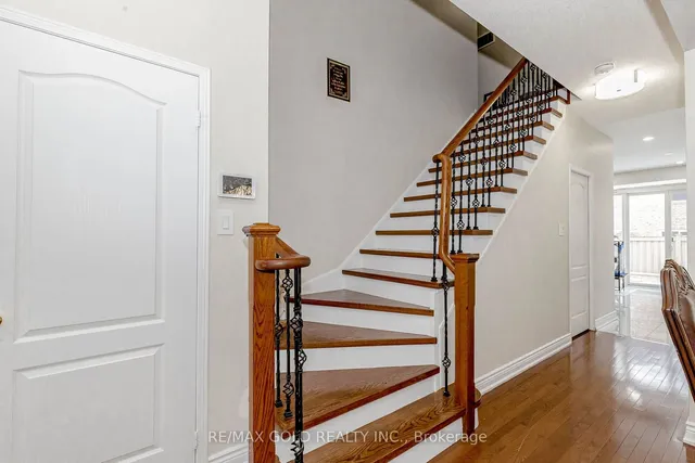 Additional image 4 of 16 Treegrove Cres