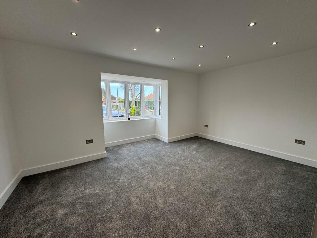 Additional image 33 of Main Road, GREAT HOLLAND, CO13