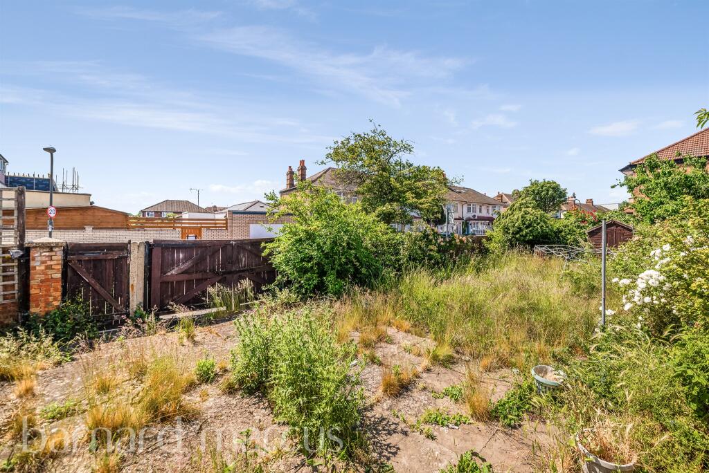 Additional image 3 of Bond Road, Mitcham