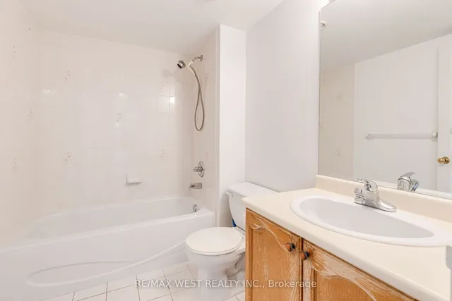 Additional image 18 of 28 Empress Ave Unit 1011