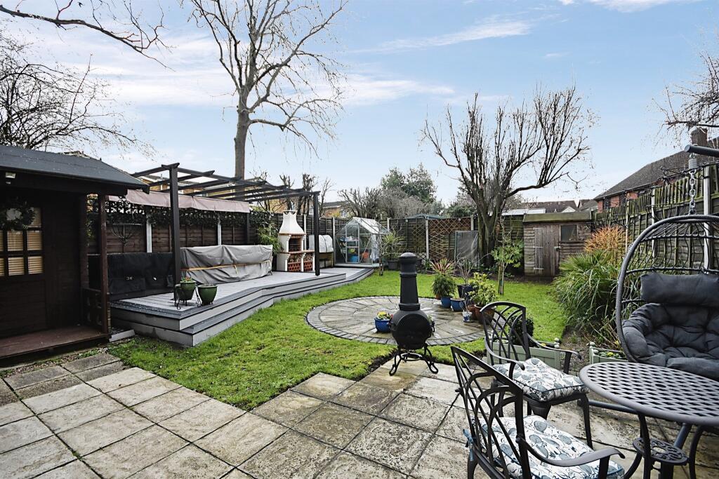 Additional image 6 of Old Wickford Road, South Woodham Ferrers, Chelmsford