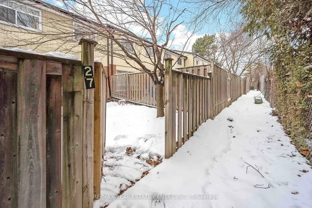 Additional image 39 of 27 Vodden Crt