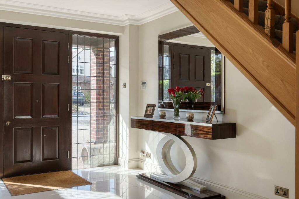 Additional image 12 of Lower Bury Lane, Epping