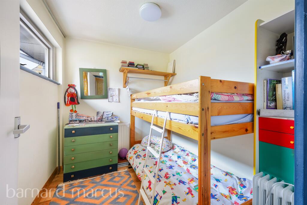 Additional image 5 of Chiltern Close, Croydon