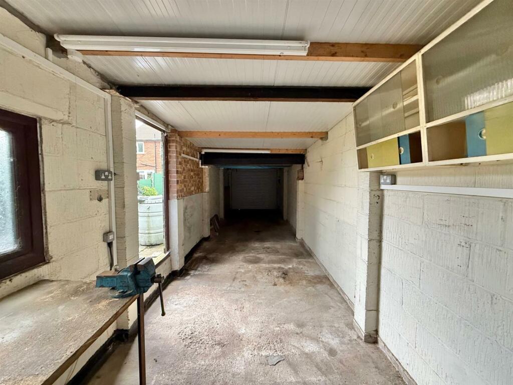 Additional image 14 of Newlands Close, Hutton, Brentwood