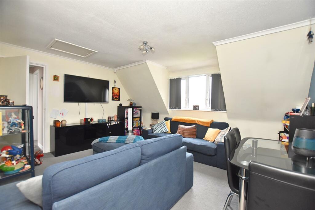 Additional image 3 of Littlecroft, South Woodham Ferrers