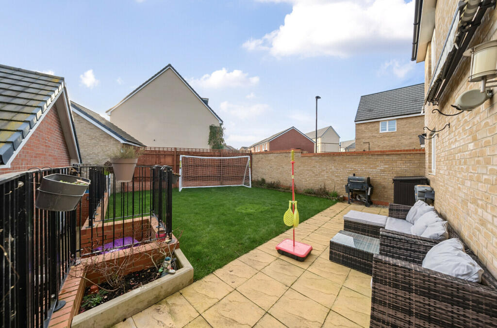 Additional image 17 of Hayes Drive, Bishop's Stortford, Hertfordshire, CM23