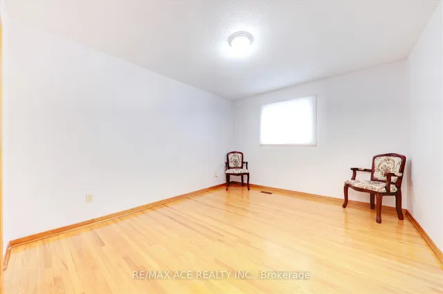 Additional image 21 of 107 Orton Park Rd