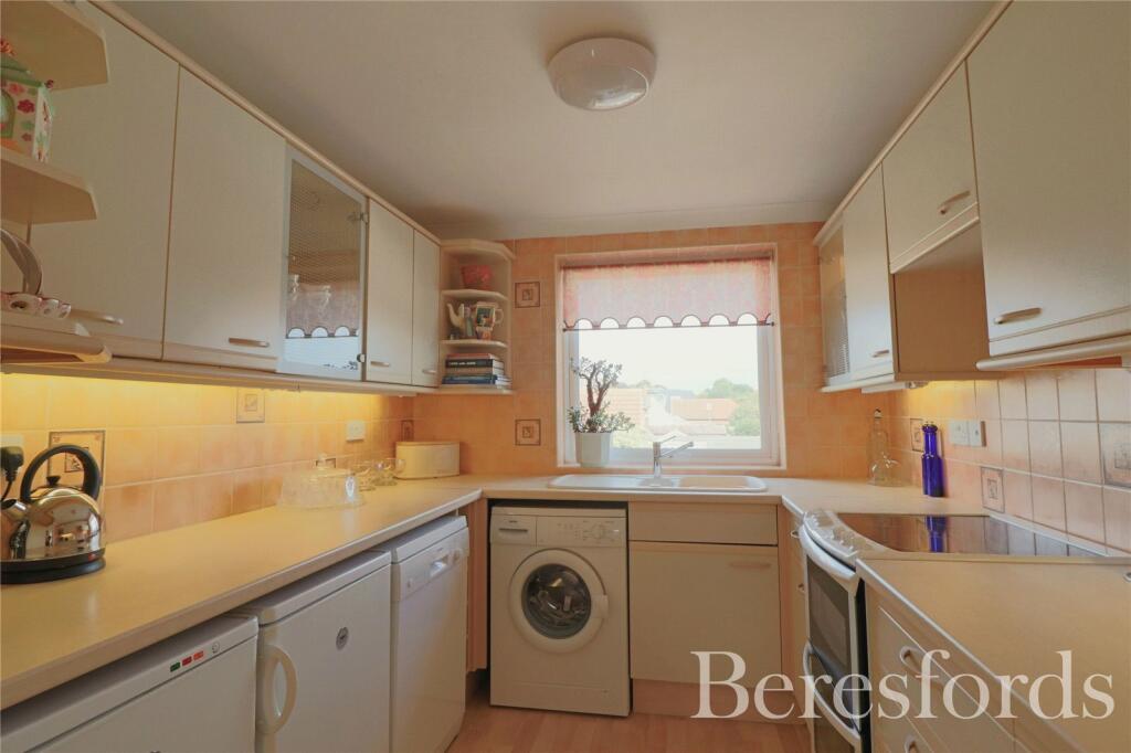 Additional image 8 of Victoria Esplanade, West Mersea, CO5