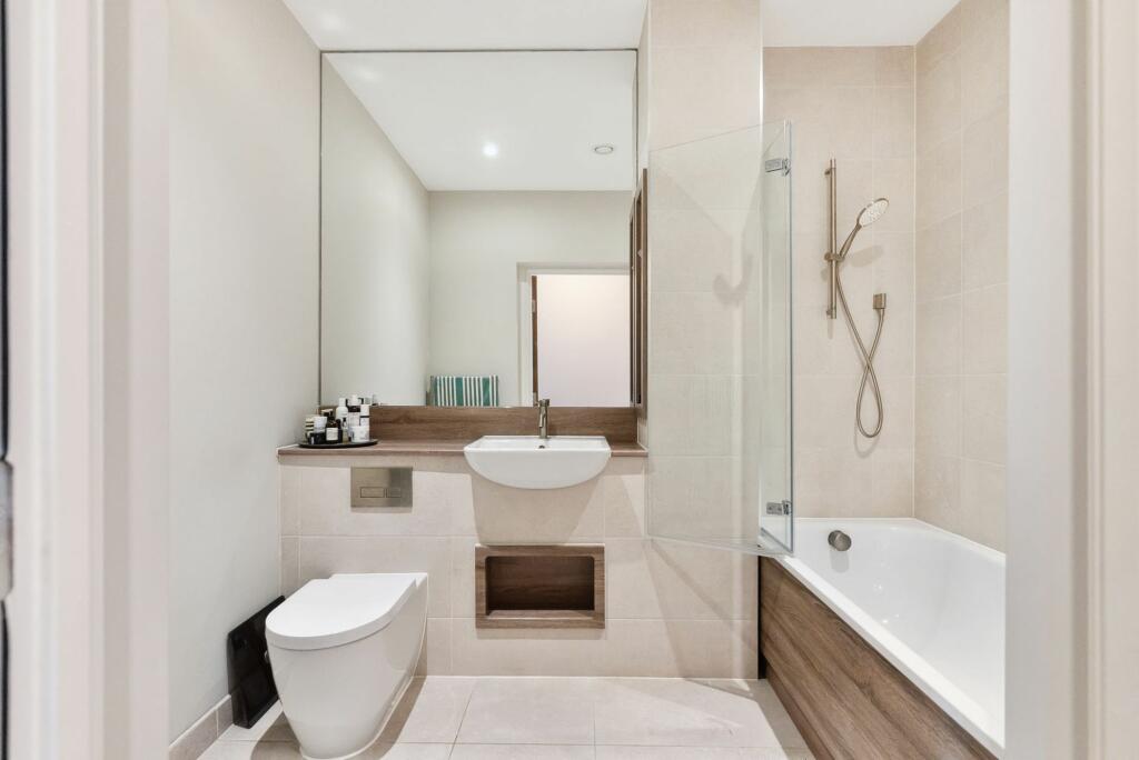 Additional image 13 of Chaucer Gardens, Henry Howell House, CR5