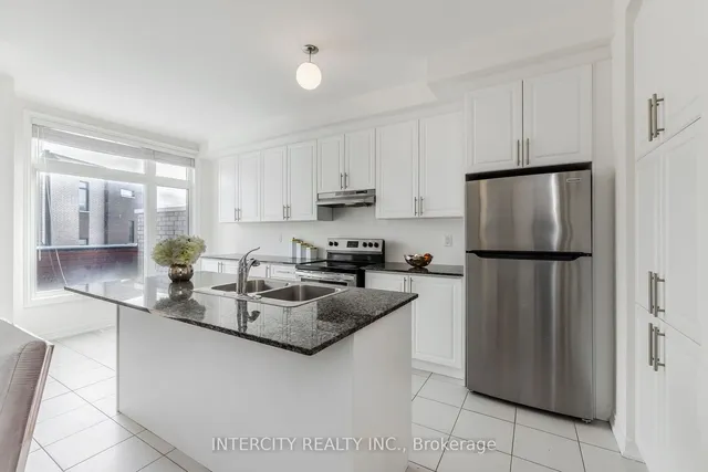 Additional image 22 of 9 Queenpost Dr