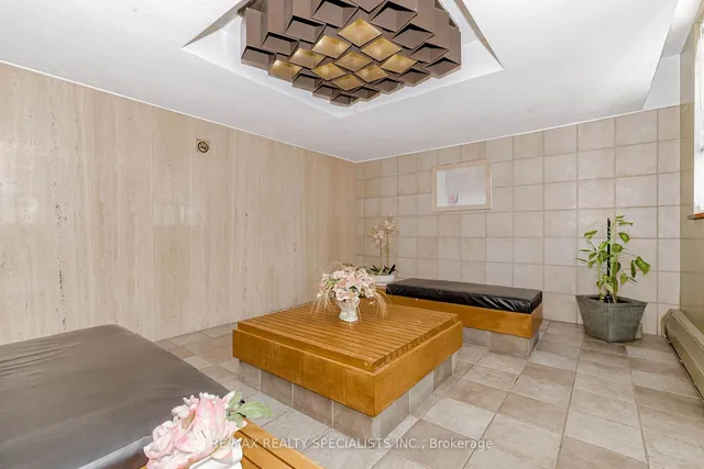 Additional image 8 of 1 Four Winds Dr Unit 106