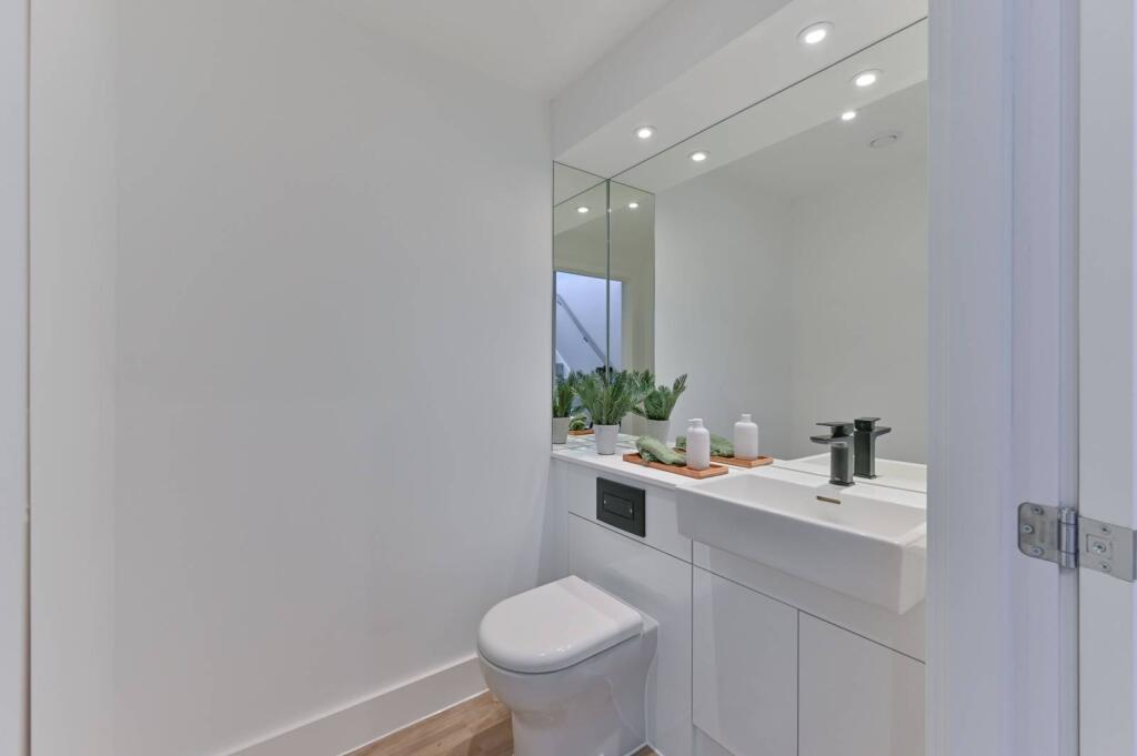 Additional image 6 of London Square Croydon, Croydon, CR0