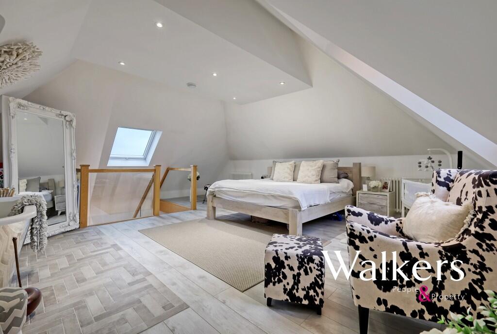 Additional image 21 of Rosslyn Road, Billericay