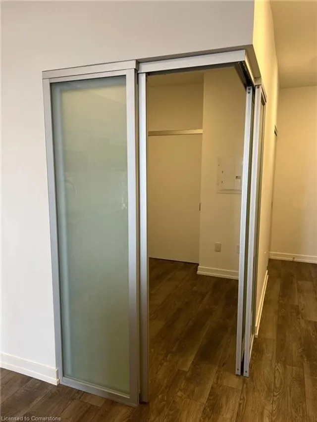 Additional image 11 of 15 Wellington St Unit 204