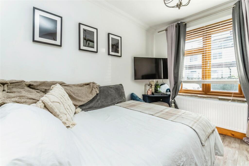 Additional image 11 of Addison Road, Caterham, Surrey, CR3