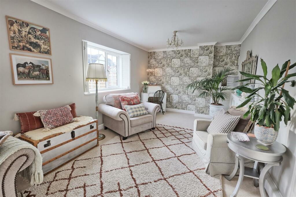 Additional image 7 of HANSELLS MEAD - ROYDON