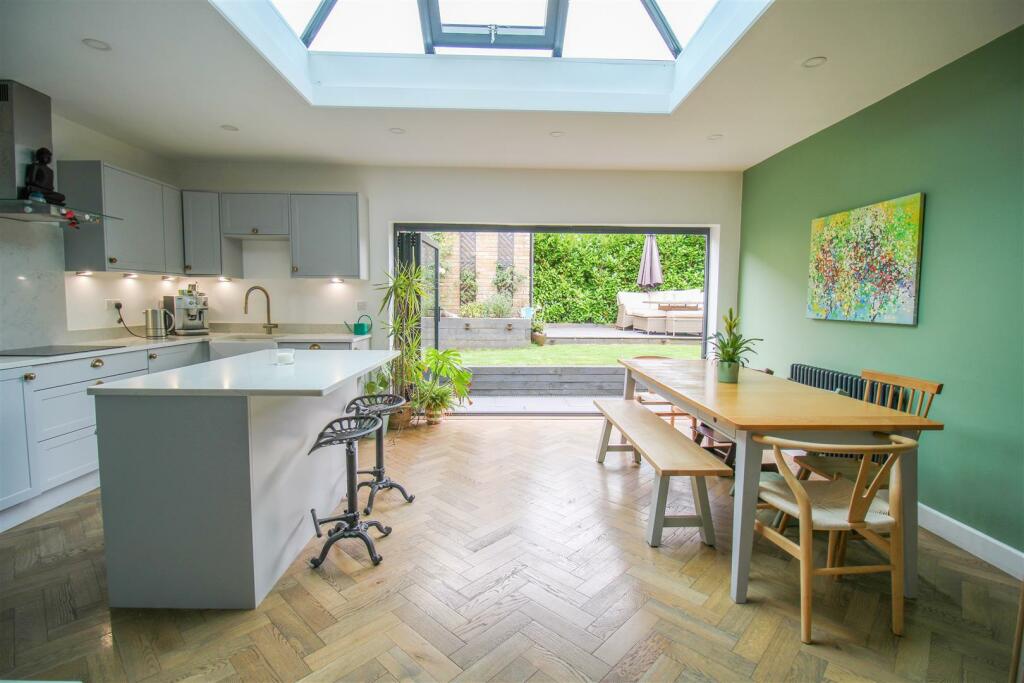 Additional image 2 of Barnsley Wood Rise, Newhall