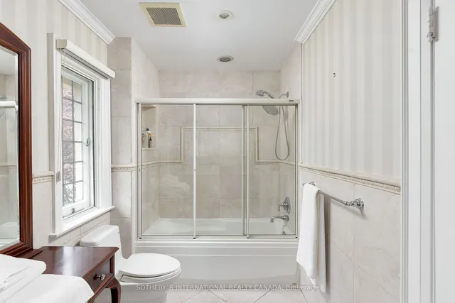 Additional image 18 of 95 The Kingsway