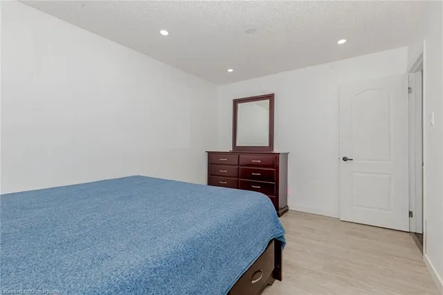 Additional image 32 of 85 High Acres Cres