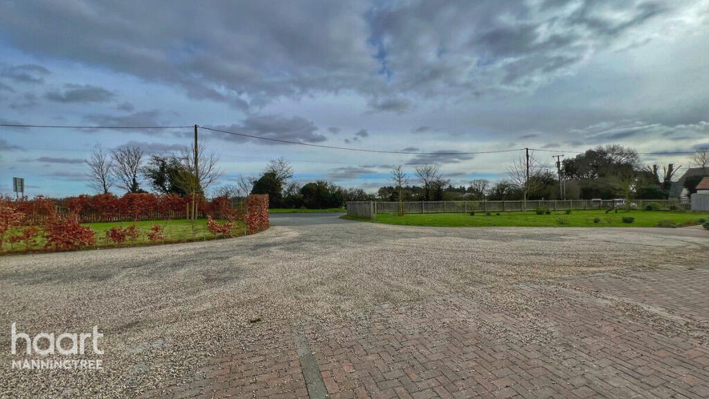 Additional image 16 of Clacton Road, Horsley Cross, Manningtree, Essex