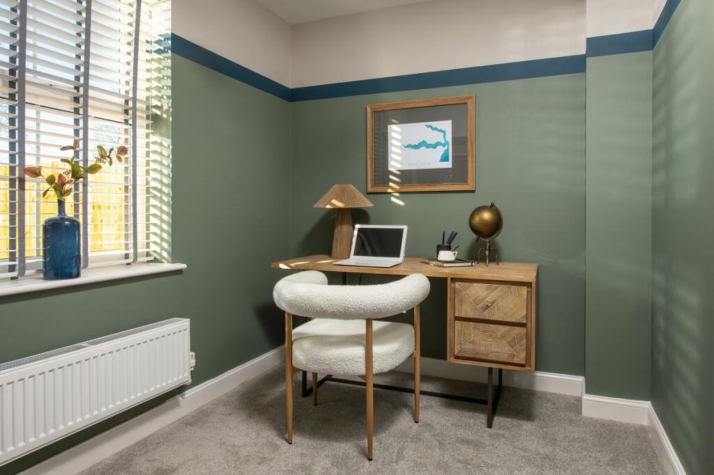 Additional image 4 of Gaston End, 
East Bergholt, 
Suffolk, 
CO7 6RF