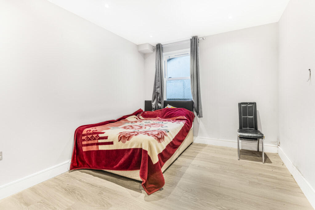 Additional image 11 of Oakfield Road, Croydon, CR0