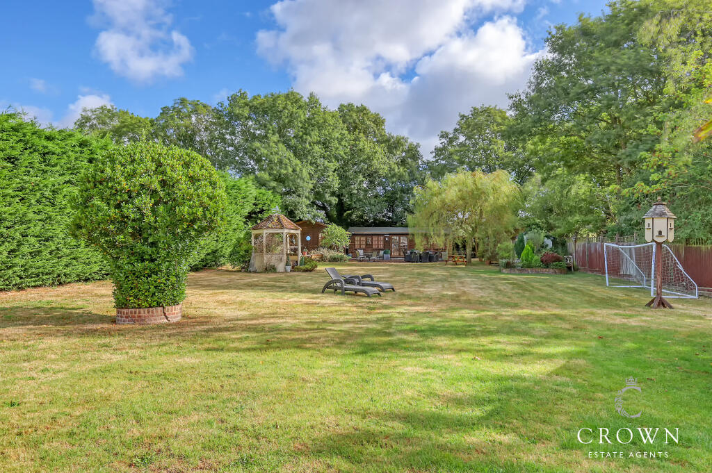 Additional image 2 of De Beauvoir Chase, Downham, Billericay