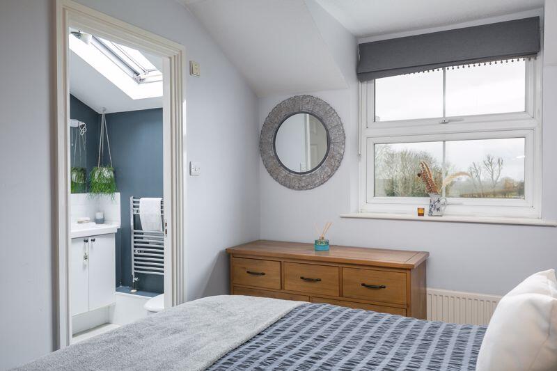 Additional image 14 of Hamond Close, South Croydon