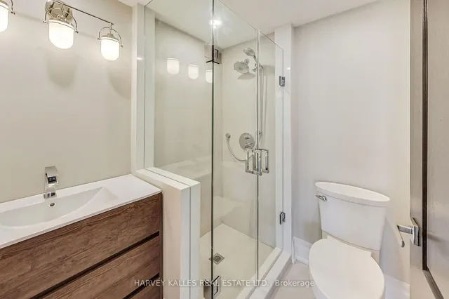 Additional image 31 of 258 Spadina Rd