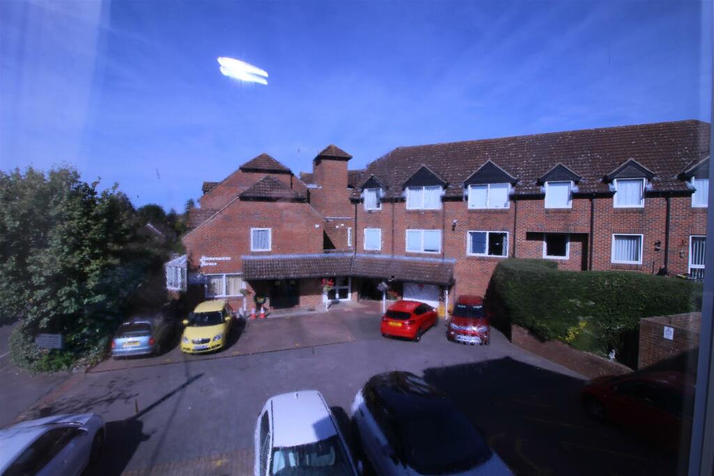 Additional image 9 of Robinsbridge Road, Coggeshall