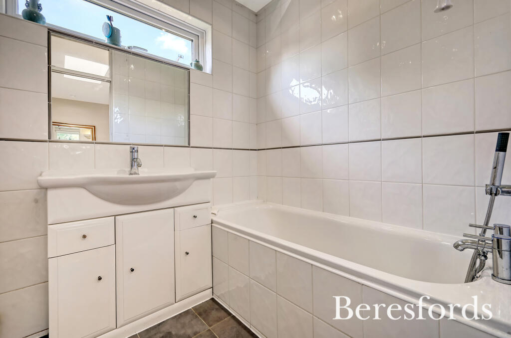 Additional image 25 of Tor Bryan, Ingatestone, CM4