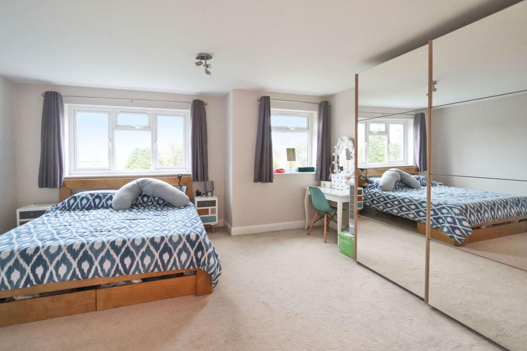 Additional image 6 of Placehouse Lane, Old Coulsdon, CR5 1LA