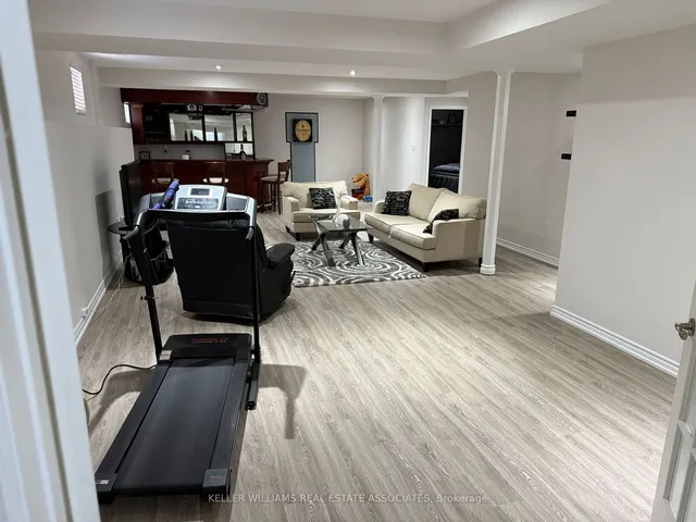 Additional image 22 of 37 Chevrolet Dr