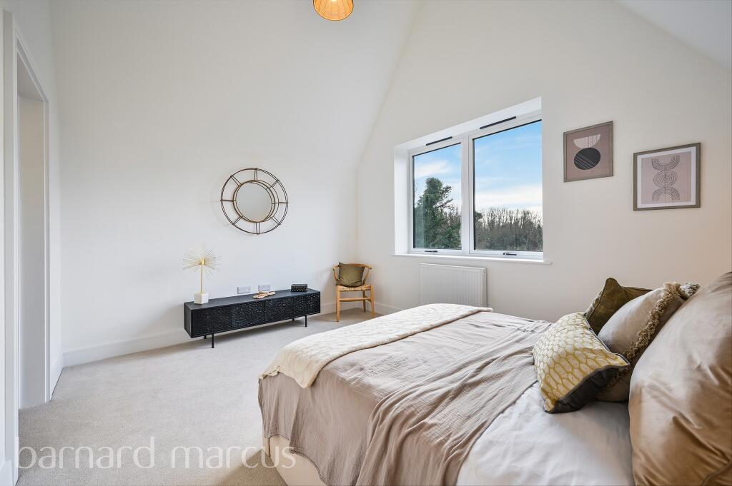 Additional image 3 of Bradmore Way, Coulsdon