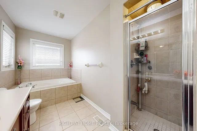 Additional image 33 of 16 Sculptor St