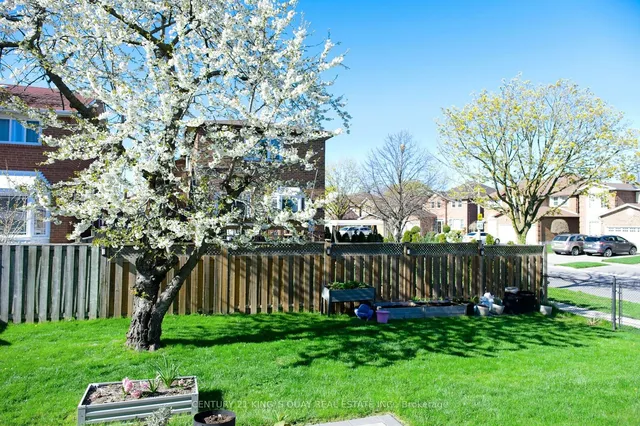 Additional image 38 of 26 Canmore Blvd