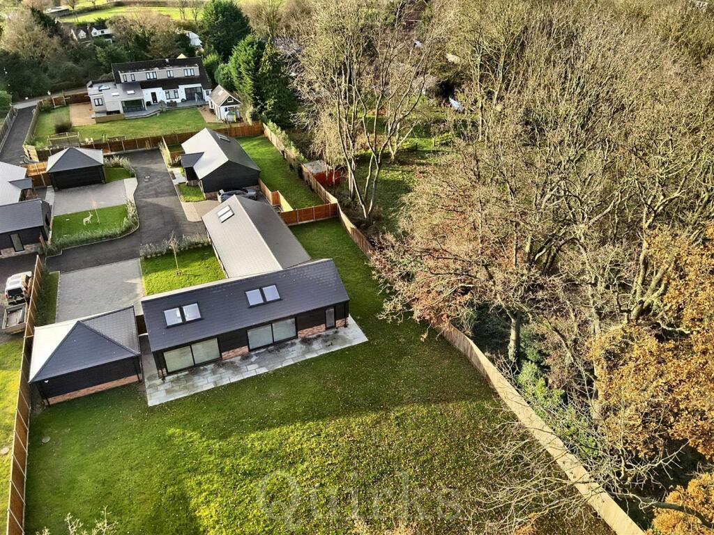 Additional image 4 of Broomhills Chase, Little Burstead, Billericay